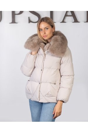 Фото - Женский пуховик  с песцом (1093)