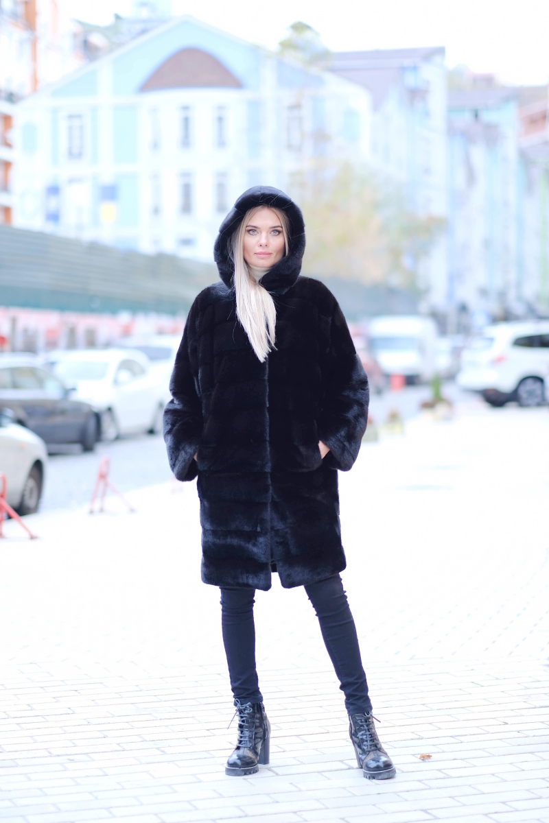 Fur coat 01-05-450 03- SBV