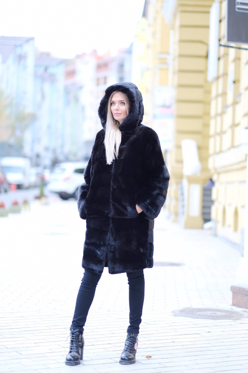 Fur coat 01-05-450 03- SBV