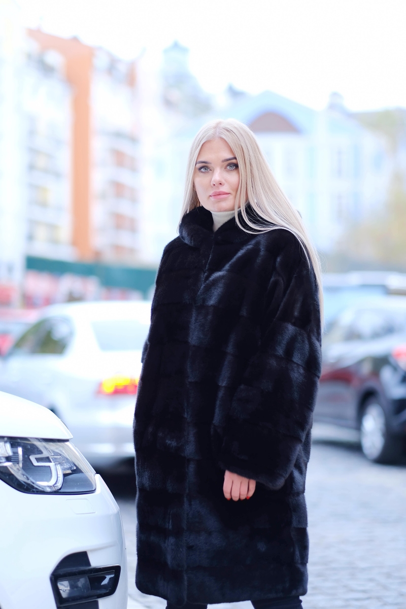 Fur coat 01-05-450 03- SBV