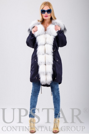 Женская парка с лисой