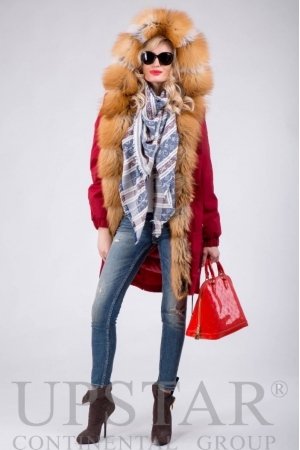 Женская парка с лисой