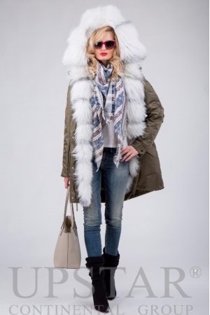 Фото - Женская парка с лисой (412)