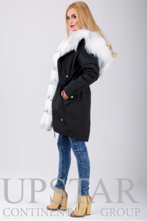 Женская парка с лисой